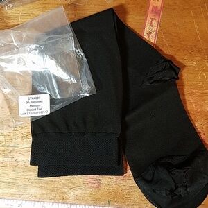Black Knee High Closed Toe 20-30 mmHg Medium Stock 4009 New